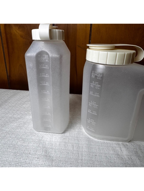 Rubbermaid Other - Vintage Rubbermaid Measuring Set 1 Liter & 1.75 Quart Frosted Plastic Containers